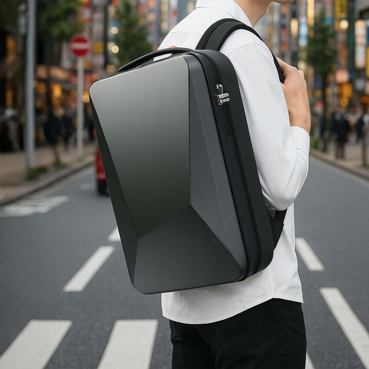 スリムなハードシェル】アリカンテ 通勤リュック by BRODERIK - Broderik