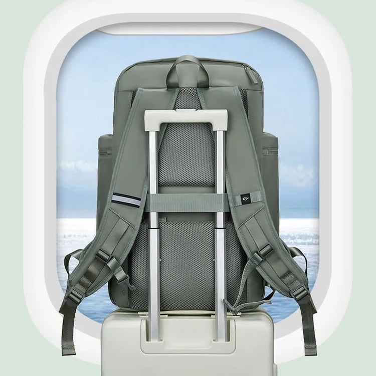 ボックス型】ブルガス 大容量バックパック by BRODERIK - Broderik