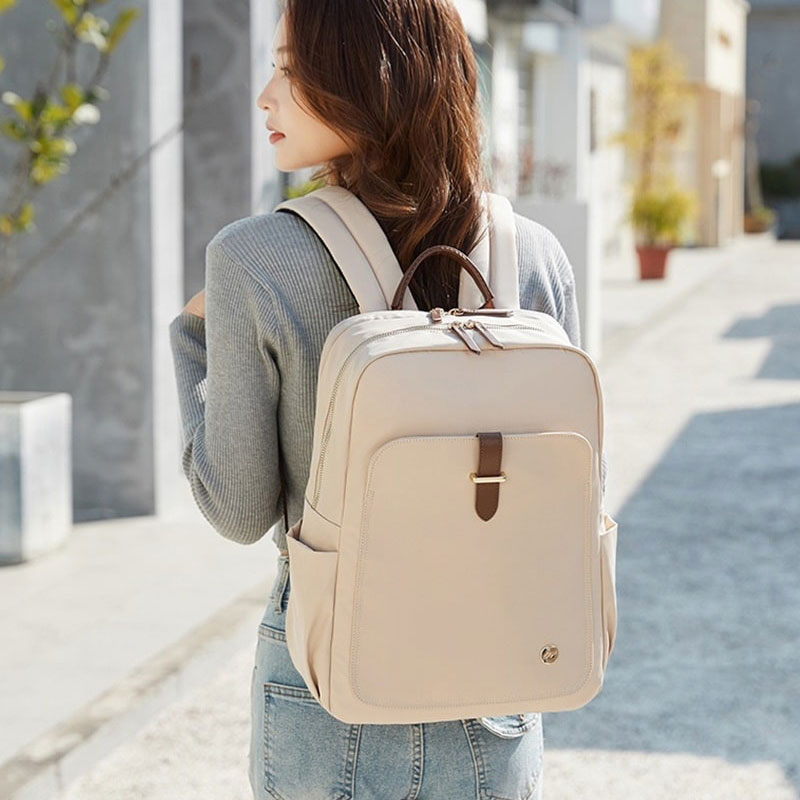 LARISSA LADY BACKPACK