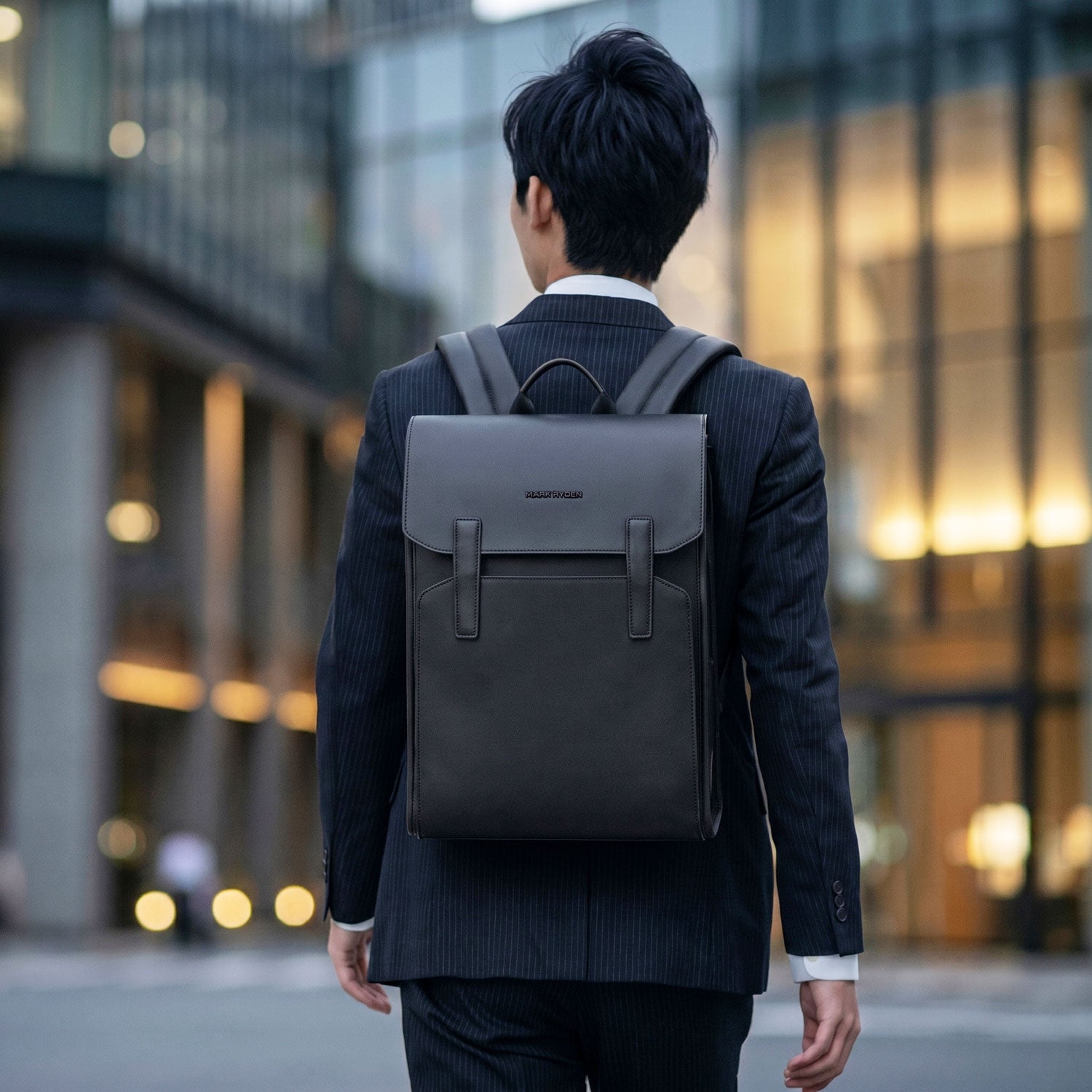 【極美品】Broderik York バックパック（ブラック） ヨーク｜フラップ式 軽量ビジネスリュック by BRODERIK - Broderik