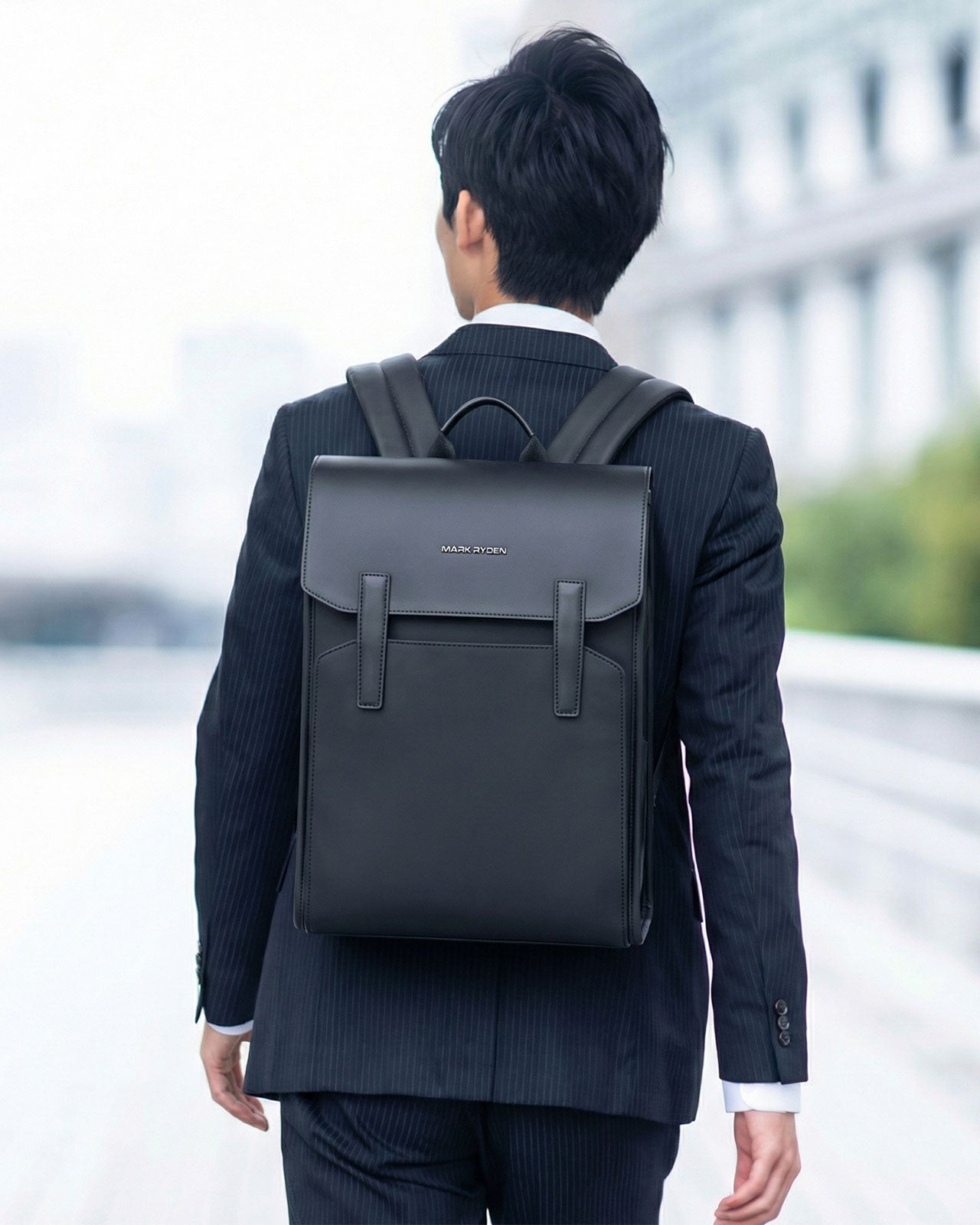 【極美品】Broderik York バックパック（ブラック） 極美品】Broderik York バックパック（ブラック） - メルカリ