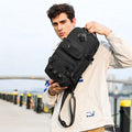 VANTAA SLING BAG